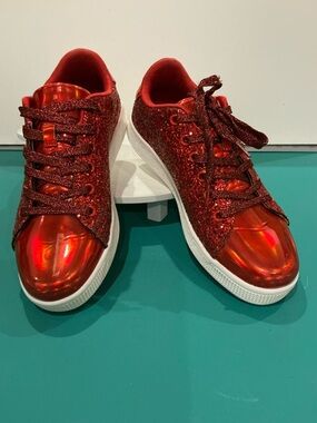 Women's Red Glitter Low-Top Fashion Sneakers Size 7